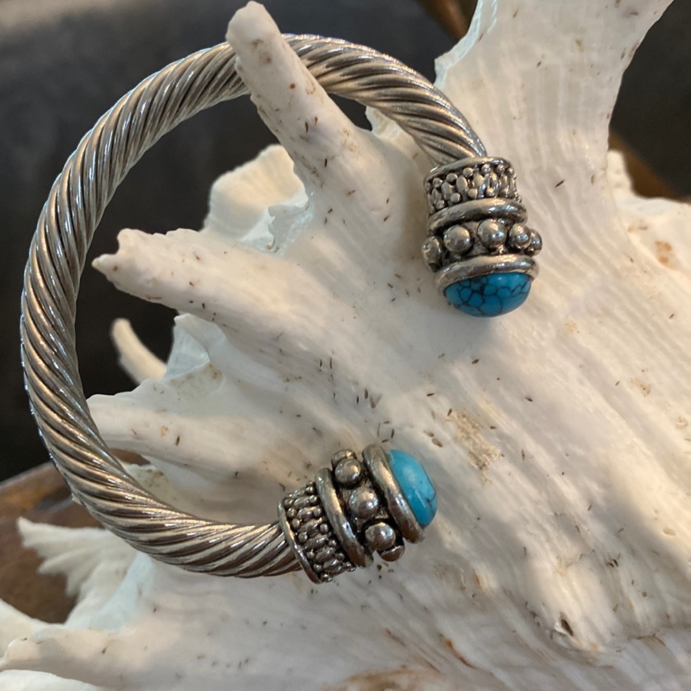 Silver turquoise bracelet